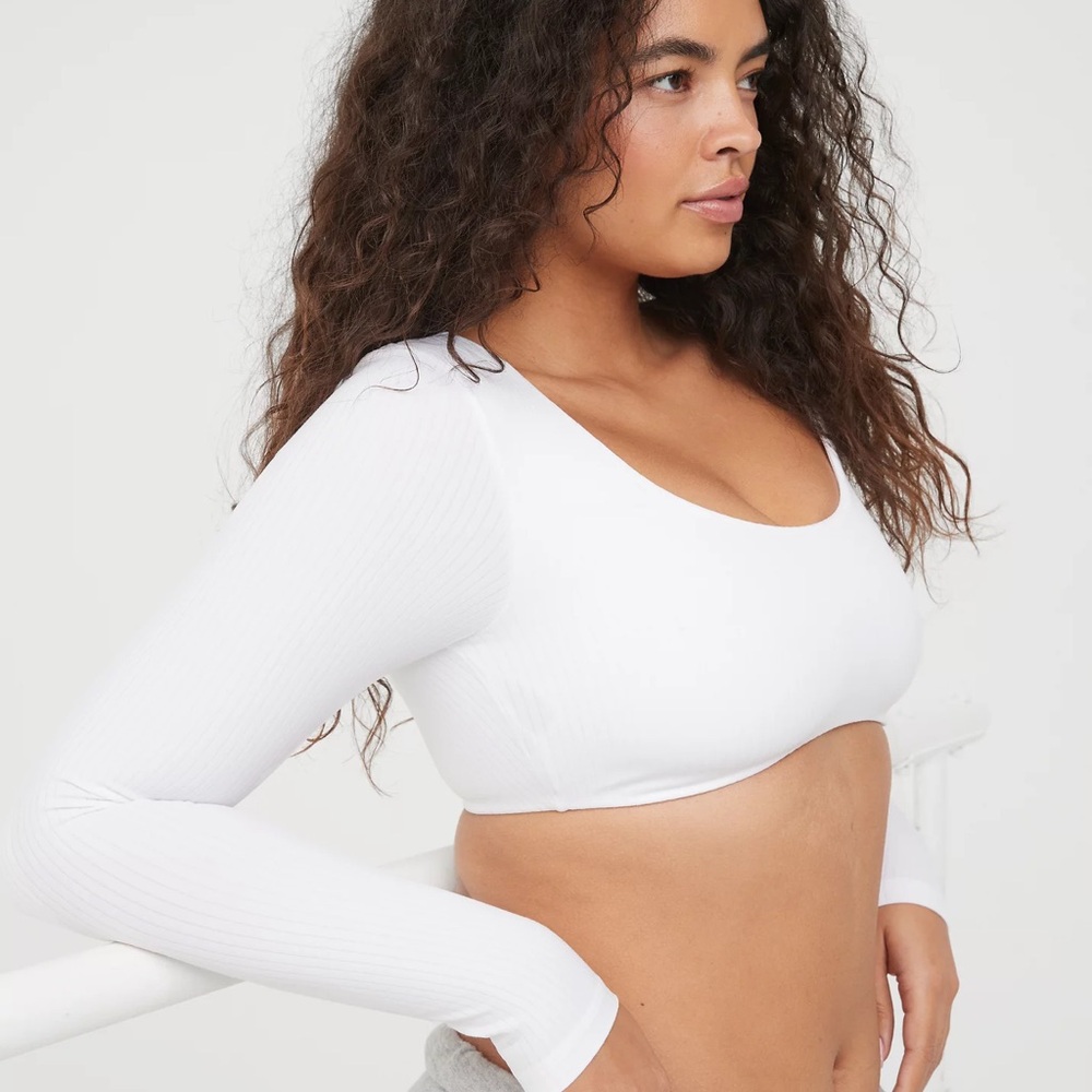 OFFLINE By Aerie Real Me Super Cropped Long Sleeve Bra Top White